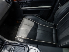 Used 2015  Jaguar XJL 4d Sedan Portfolio at A Motors Sales & Finance near San Antonio&comma; TX