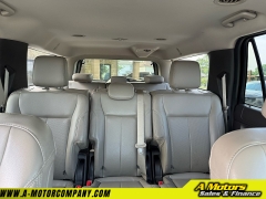 Used 2019 Ford Expedition Max 4d SUV 4WD XLT at A Motors Sales & Finance near San Antonio, TX