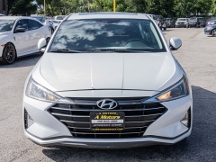 Used 2019  Hyundai Elantra 4d Sedan Value at A Motors Sales & Finance near San Antonio&comma; TX