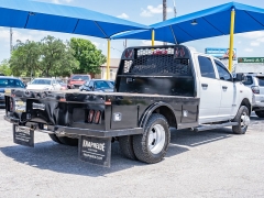 Used 2022  Ram 3500 Cab-Chassis 4WD Tradesman Crew Cab 60" CA 172&period;4" WB 10K at A Motors Sales & Finance near San Antonio&comma; TX
