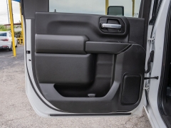 Used 2021  Chevrolet Silverado 2500HD 2WD Crew Cab 159" Work Truck Gas at A Motors Sales & Finance near San Antonio&comma; TX