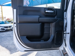 Used 2020  Chevrolet Silverado 2500 4WD Crew Cab Work Truck Gas at A Motors Sales & Finance near San Antonio&comma; TX