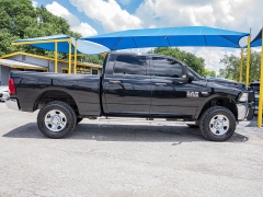 Used 2016  Ram 2500 4WD Crew Cab Tradesman at A Motors Sales & Finance near San Antonio&comma; TX