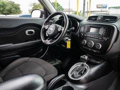 Used 2015  Kia Soul 4d Hatchback Auto at A Motors Sales & Finance near San Antonio&comma; TX