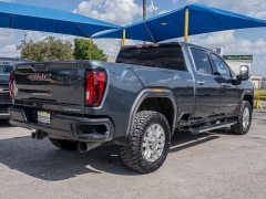 Used 2020  GMC Sierra 2500 4WD Crew Cab Denali Dsl at A Motors Sales & Finance near San Antonio&comma; TX