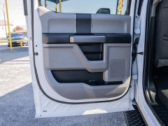 Used 2021  Ford Super Duty F-250 4WD XLT Crew Cab SRW 8' Box at A Motors Sales & Finance near San Antonio&comma; TX