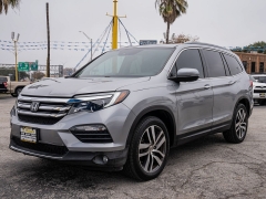 Used 2016  Honda Pilot 4d SUV FWD Touring at A Motors Sales & Finance near San Antonio&comma; TX