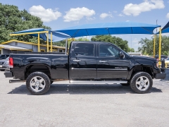 Used 2011  GMC Sierra 2500 4WD Crew Cab Denali at A Motors Sales & Finance near San Antonio&comma; TX