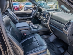 Used 2020  Ford Expedition 4d SUV 2WD XLT at A Motors Sales & Finance near San Antonio&comma; TX