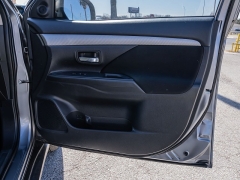 Used 2017  Mitsubishi Outlander 4d SUV FWD SE at A Motors Sales & Finance near San Antonio&comma; TX