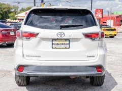 Used 2014  Toyota Highlander 4d SUV FWD Limited at A Motors Sales & Finance near San Antonio&comma; TX