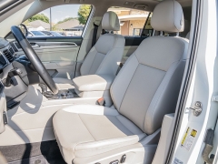 Used 2019 Volkswagen Atlas 4d SUV 3.6L SE Technology R-Line 4motion at A Motors Sales & Finance near San Antonio, TX