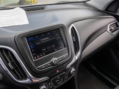 Used 2021  Chevrolet Equinox FWD 4dr LT w&sol;1LT at A Motors Sales & Finance near San Antonio&comma; TX