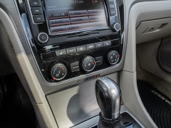 Used 2015  Volkswagen Passat TDI 4d Sedan SE at A Motors Sales & Finance near San Antonio&comma; TX