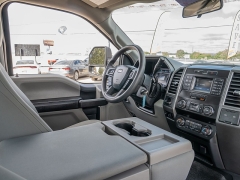 Used 2019  Ford Super Duty F-250 2WD Crew Cab XL at A Motors Sales & Finance near San Antonio, TX