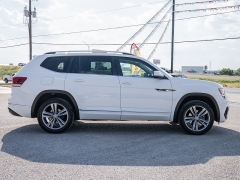 Used 2019 Volkswagen Atlas 4d SUV 3.6L SE Technology R-Line 4motion at A Motors Sales & Finance near San Antonio, TX