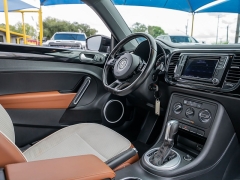 Used 2016  Volkswagen Beetle 2d Coupe Classic 1&period;8T at A Motors Sales & Finance near San Antonio&comma; TX