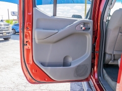 Used 2016  Nissan Frontier 2WD Crew Cab SV at A Motors Sales & Finance near San Antonio&comma; TX