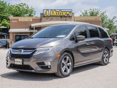 Used 2019  Honda Odyssey 4d Wagon Touring at A Motors Sales & Finance near San Antonio&comma; TX