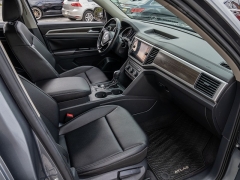 Used 2018  Volkswagen Atlas 2.0T SE w/Technology FWD at A Motors Sales & Finance near San Antonio, TX