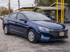 Used 2019  Hyundai Elantra 4d Sedan SE Auto at A Motors Sales & Finance near San Antonio&comma; TX