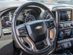 Used 2020  Chevrolet Silverado 2500 4WD Crew Cab High Country Gas at A Motors Sales & Finance near San Antonio&comma; TX