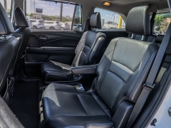 Used 2018  Honda Pilot 4d SUV AWD Elite at A Motors Sales & Finance near San Antonio&comma; TX