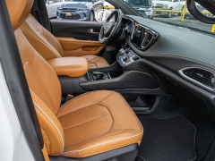 Used 2021  Chrysler Pacifica Hybrid Pinnacle FWD at A Motors Sales & Finance near San Antonio, TX