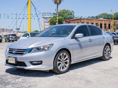 Used 2015  Honda Accord Sedan 4d Sport CVT at A Motors Sales & Finance near San Antonio&comma; TX
