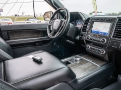 Used 2020  Ford Expedition 4d SUV 2WD Limited at A Motors Sales & Finance near San Antonio, TX