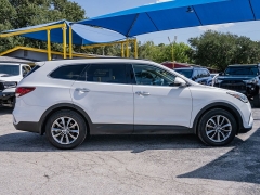Used 2019 Hyundai Santa Fe XL 4d SUV FWD SE at A Motors Sales & Finance near San Antonio, TX