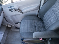 Used 2016  Mercedes-Benz Sprinter 2500 Wagon 3d Van 144" WB Normal Roof at A Motors Sales & Finance near San Antonio&comma; TX