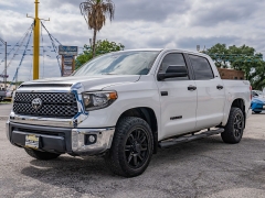 Used 2021  Toyota Tundra 2WD SR5 CrewMax 5&period;5ft Bed 5&period;7L at A Motors Sales & Finance near San Antonio&comma; TX