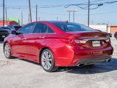 Used 2014  Hyundai Sonata 4d Sedan SE 2.0T at A Motors Sales & Finance near San Antonio, TX