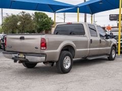 Used 2004  Ford Super Duty F-250 2WD Crew Cab XL at A Motors Sales & Finance near San Antonio, TX