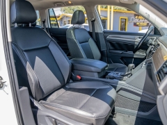 Used 2019 Volkswagen Atlas 4d SUV 3.6L SEL R-Line at A Motors Sales & Finance near San Antonio, TX