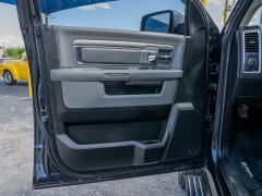 Used 2017  Ram 1500 2WD Crew Cab Lone Star at A Motors Sales & Finance near San Antonio&comma; TX