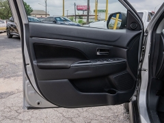 Used 2020  Mitsubishi Outlander Sport 4d SUV FWD ES at A Motors Sales & Finance near San Antonio&comma; TX