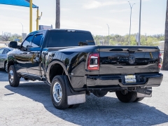Used 2021  Ram 3500 4WD Big Horn Crew Cab 8' Box at A Motors Sales & Finance near San Antonio&comma; TX