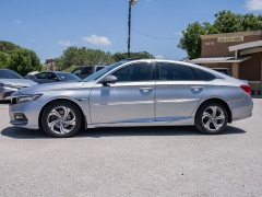 Used 2018  Honda Accord Sedan 4d EX-L 2&period;0T at A Motors Sales & Finance near San Antonio&comma; TX