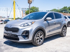 Used 2020  Kia Sportage 4d SUV FWD EX w&sol;Technology Pkg at A Motors Sales & Finance near San Antonio&comma; TX