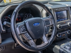 Used 2020  Ford Expedition 4d SUV 2WD XLT at A Motors Sales & Finance near San Antonio&comma; TX