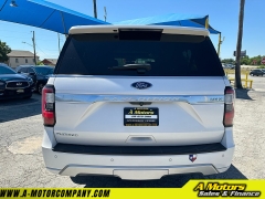 Used 2019 Ford Expedition Max 4d SUV 4WD Platinum at A Motors Sales & Finance near San Antonio, TX