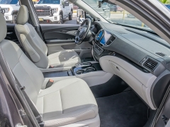 Used 2019  Honda Pilot 4d SUV FWD Touring 7-Passenger at A Motors Sales & Finance near San Antonio&comma; TX