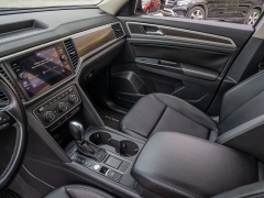 Used 2018  Volkswagen Atlas 2.0T SE w/Technology FWD at A Motors Sales & Finance near San Antonio, TX