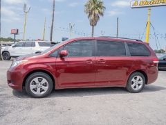 Used 2012  Toyota Sienna 4d Wagon LE at A Motors Sales & Finance near San Antonio&comma; TX