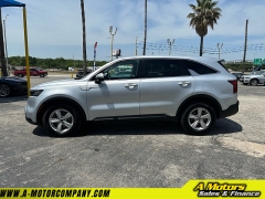 Used 2022 Kia Sorento LX FWD at A Motors Sales & Finance near San Antonio, TX