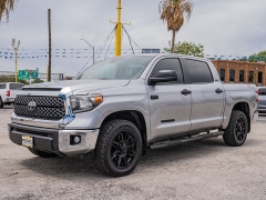 Used 2021  Toyota Tundra 2WD SR5 CrewMax 5&period;5ft Bed 5&period;7L at A Motors Sales & Finance near San Antonio&comma; TX