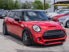 Used 2020  MINI Hardtop 4 Door Cooper S FWD at A Motors Sales & Finance near San Antonio&comma; TX