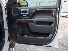 Used 2016  GMC Sierra 1500 2WD Crew Cab SLE at A Motors Sales & Finance near San Antonio, TX